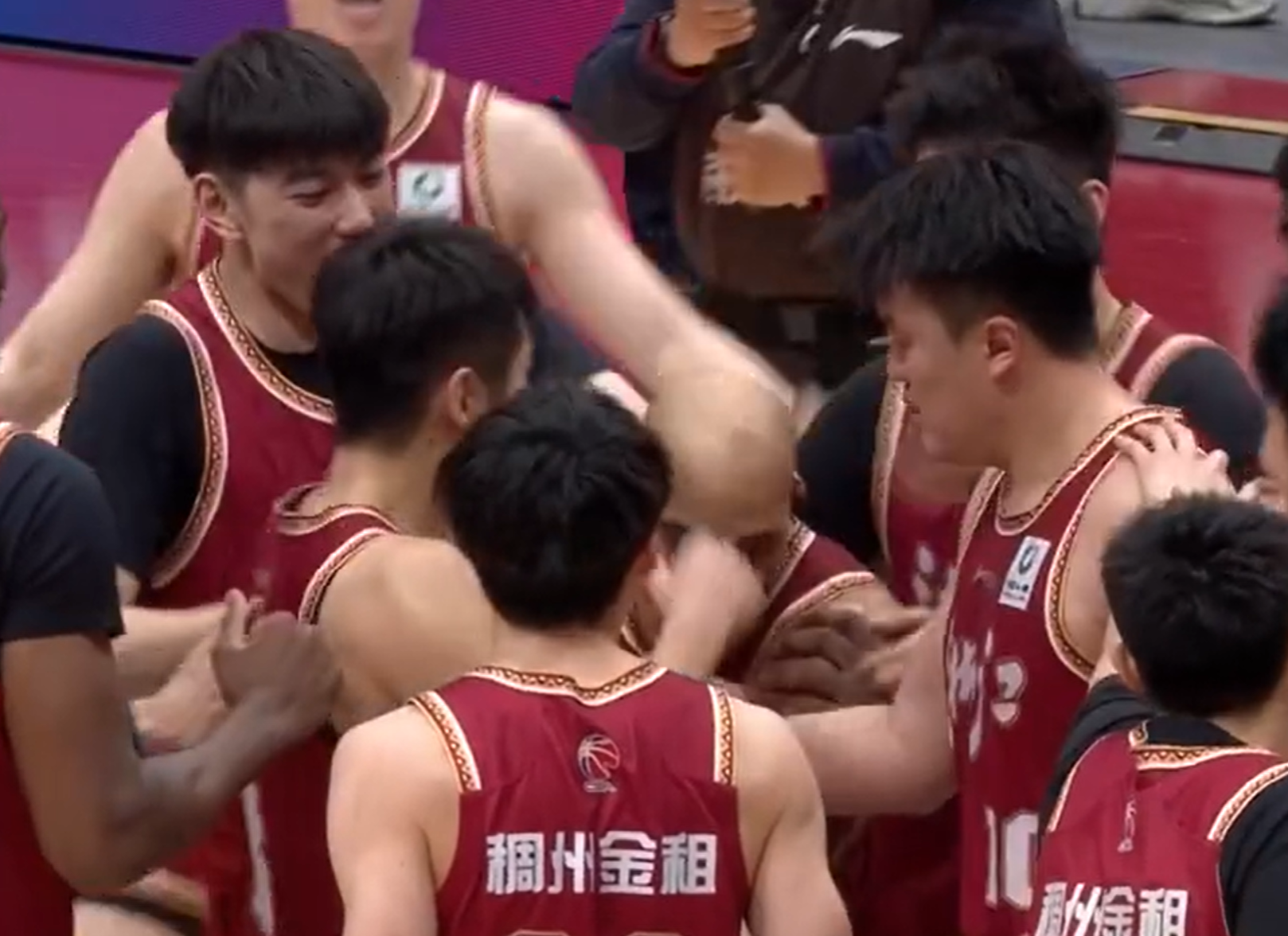 火狐体育-CBA公司给浙江队开出1份大罚单！